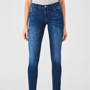 DL1961Emma Low Rise Skinny in Sulton Size 25